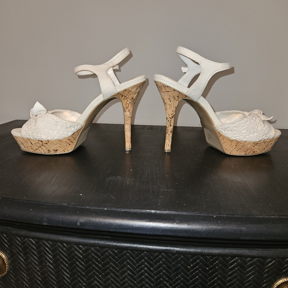 JENNIER LOPEZ platform heels